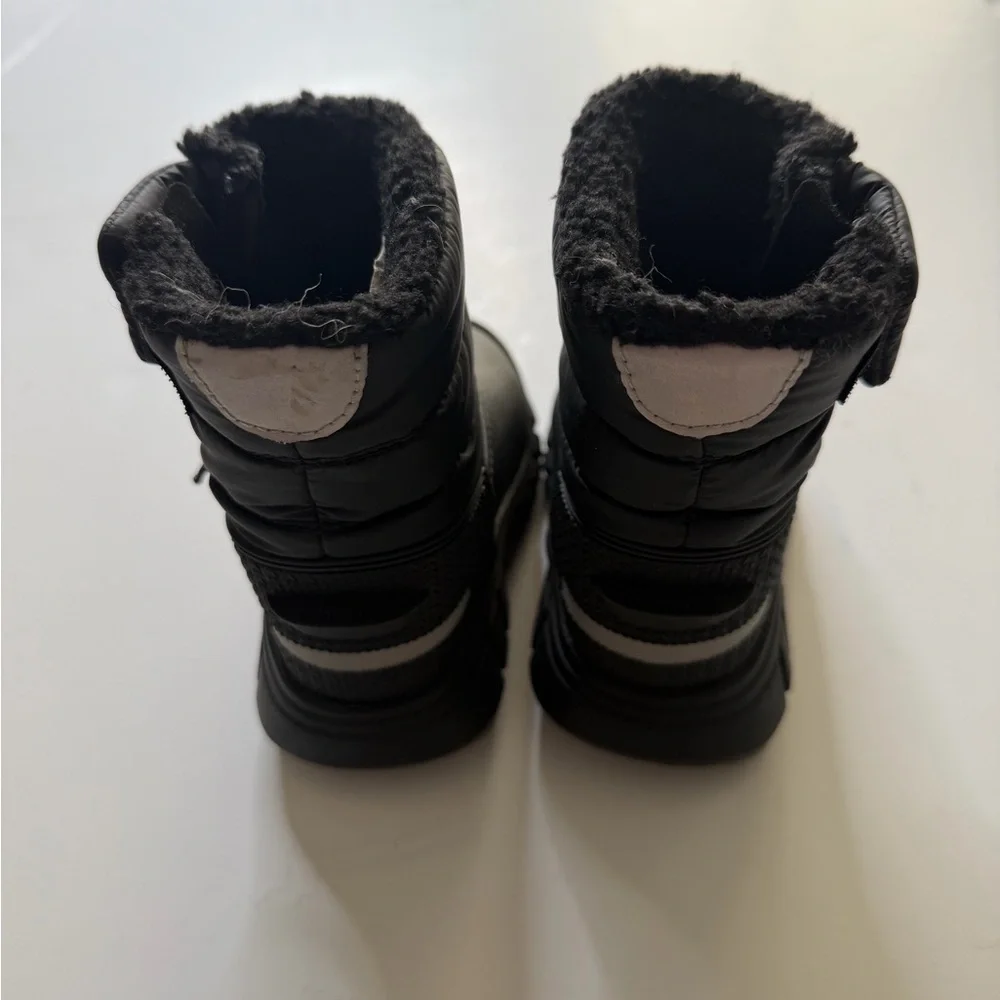 Hunter Kids Black Puffer Snow Boots